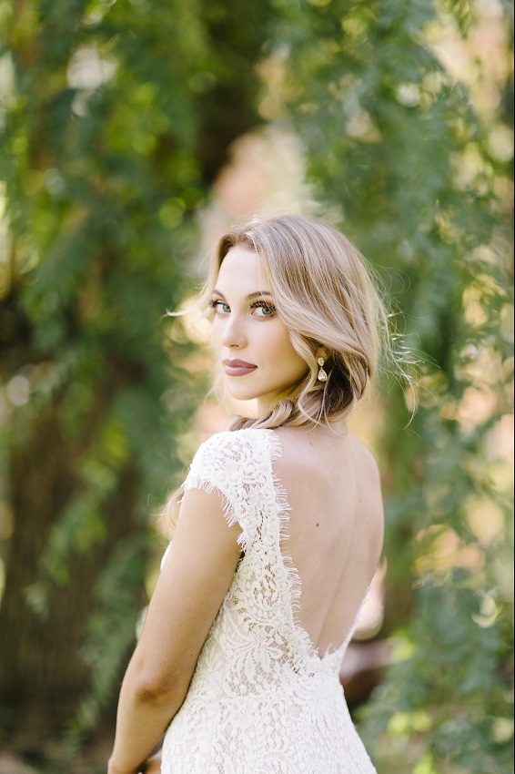 The-Bridal-House-French-collection-Roxanne-wedding-dress-back-close