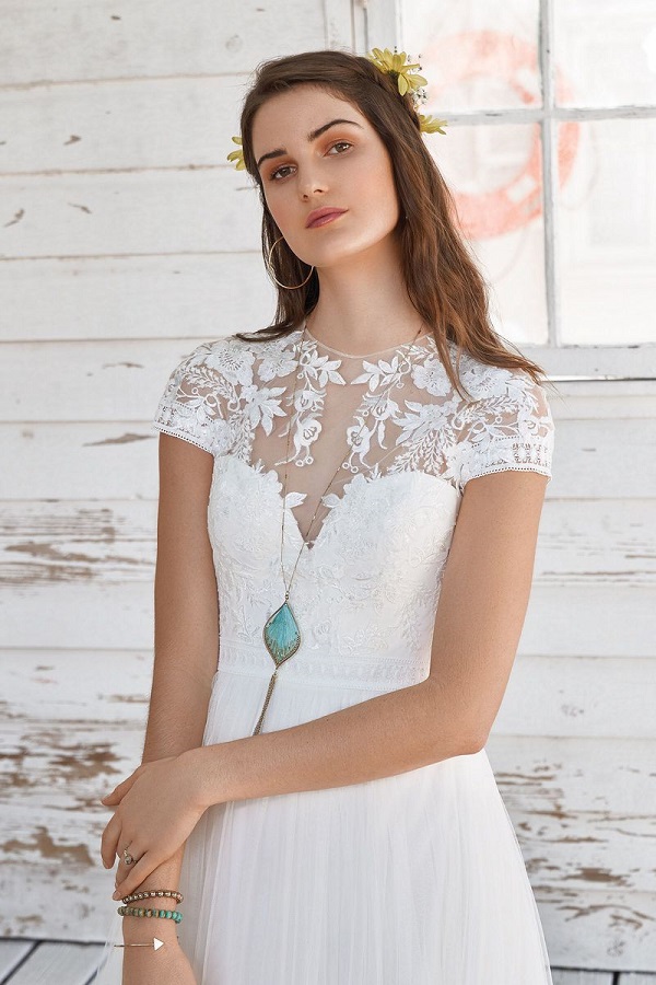The-Bridal-House-justin-alexander-lillian-west-66038-wedding-dress-close
