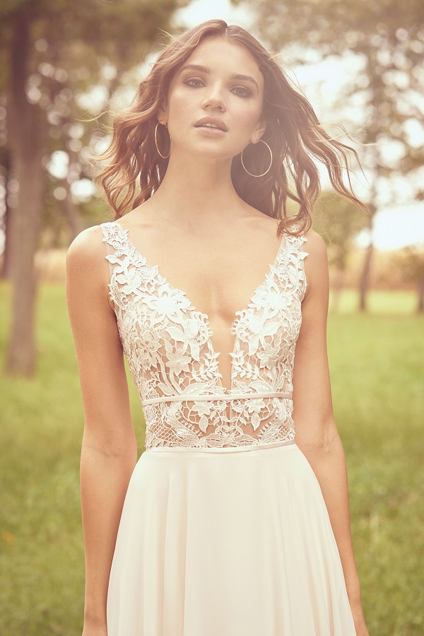 The-Bridal-House-justin-alexander-lillian-west-66059-wedding-dress-front-close