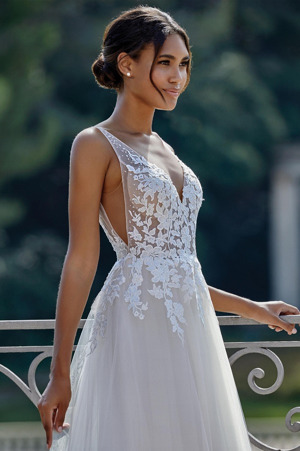 The-Bridal-House-justin-alexander-sincerity-44149-wedding-dress-front-close