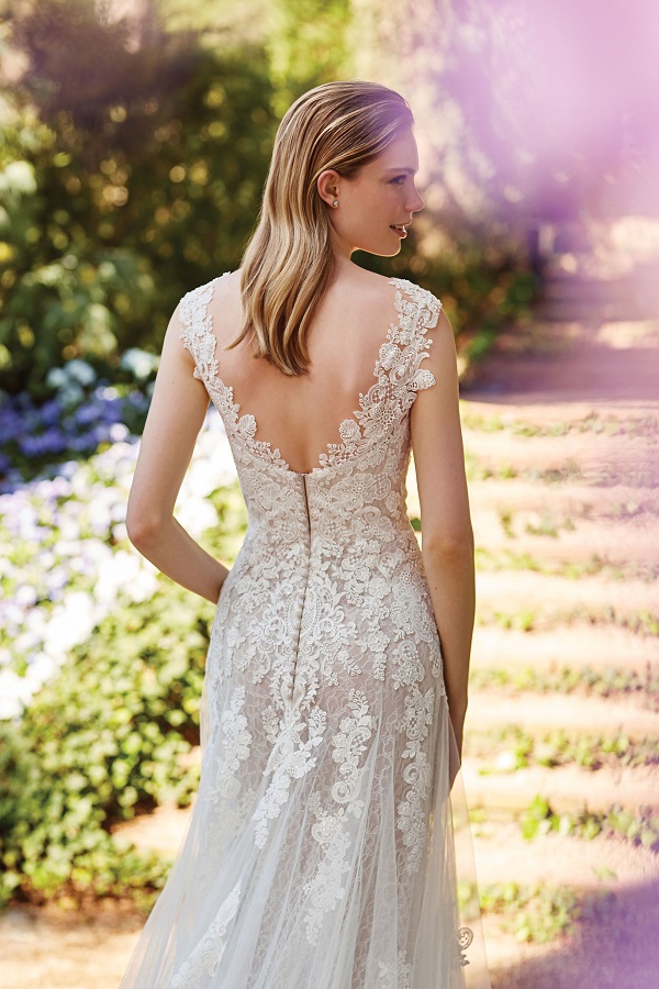 The-Bridal-House-justin-alexander-sincerity-44180-wedding-dress-back-close